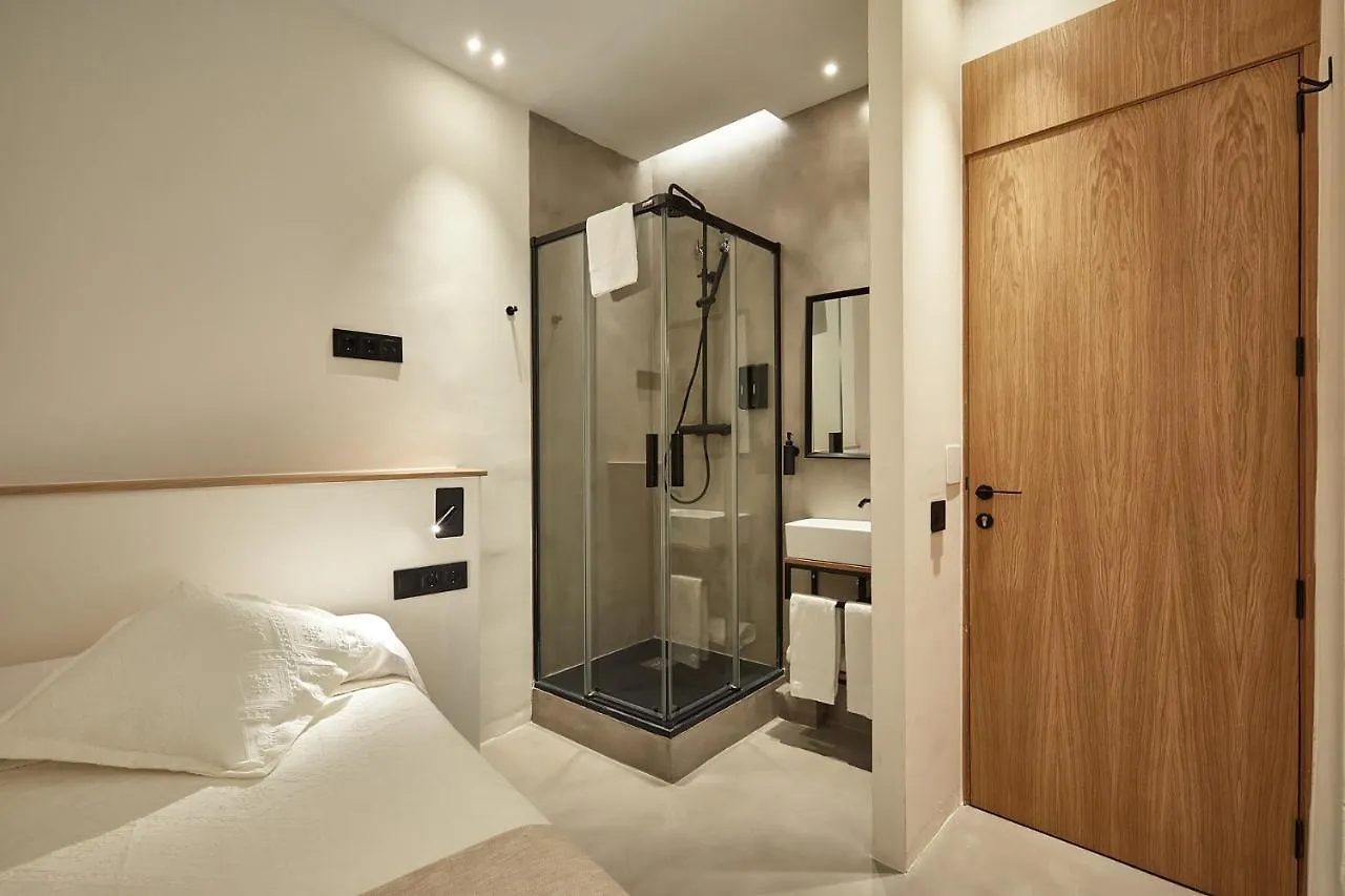 Pensjonat Ella Hostel Ramblas Barcelona