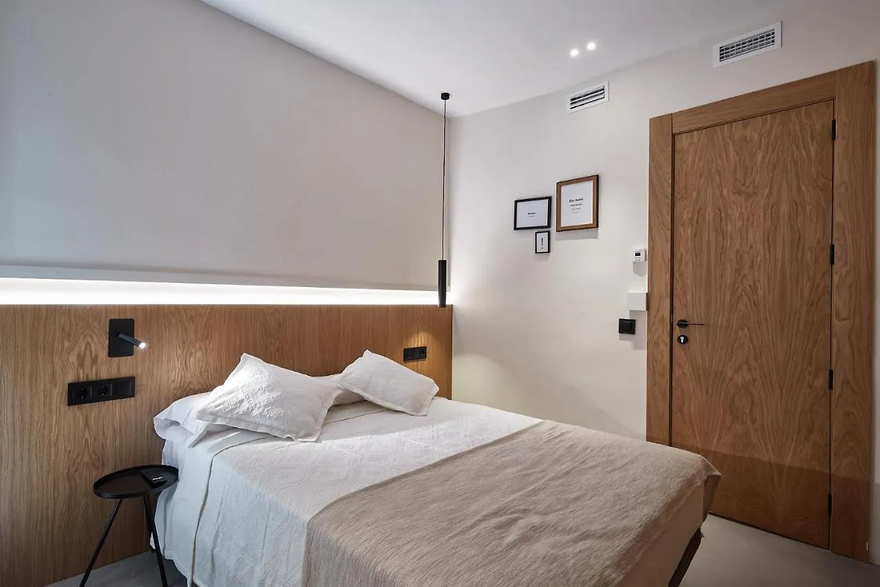 Pensjonat Ella Hostel Ramblas Barcelona Hiszpania